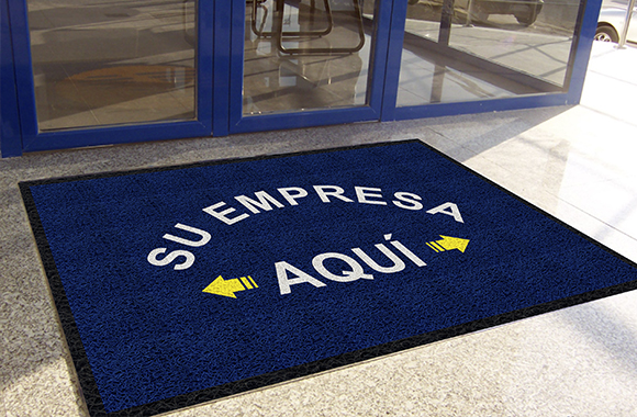 FELPUDO CON LOGO